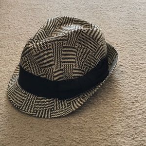 Forever 21 fedora hat